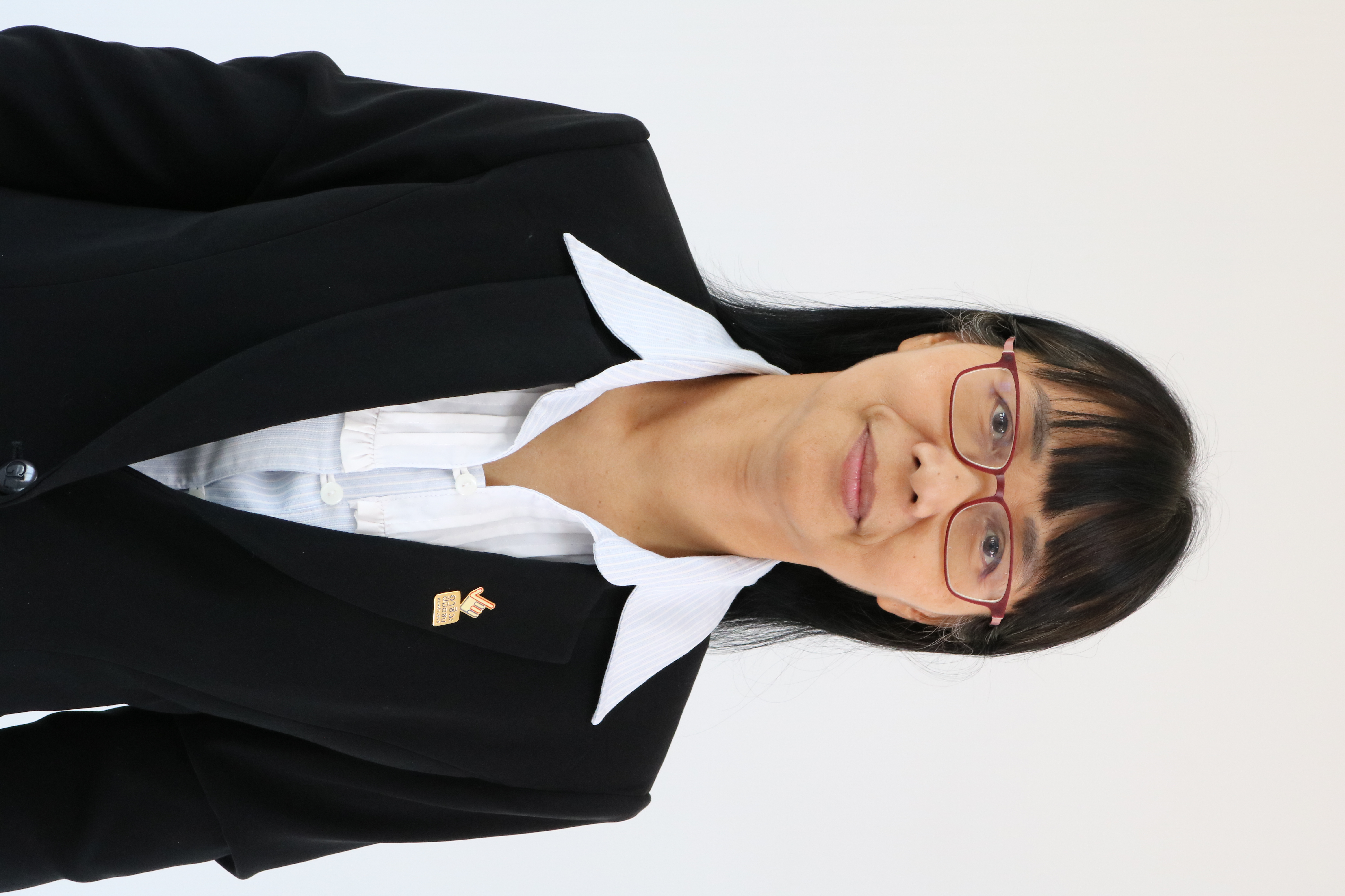 นางกุสุมา  ทรัพย์งาม